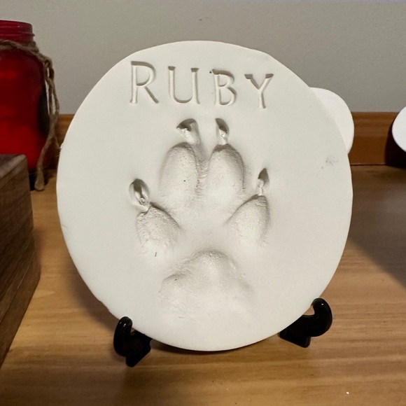 The hardest goodbye - Picture 4 of 5